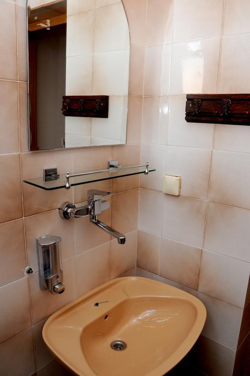 Guest House Smajlaga Ülgün Dış mekan fotoğraf
