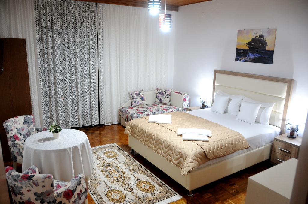 Guest House Smajlaga Ülgün Dış mekan fotoğraf