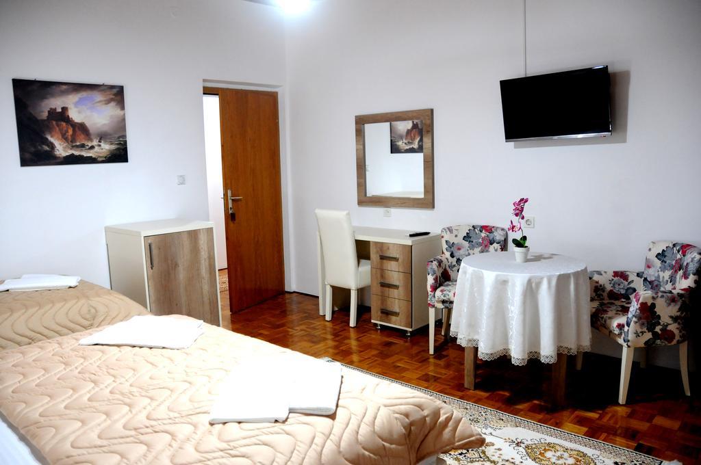 Guest House Smajlaga Ülgün Dış mekan fotoğraf